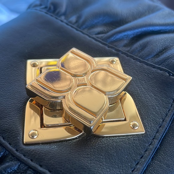 Leather Black BCBG clutch - Picture 5 of 8